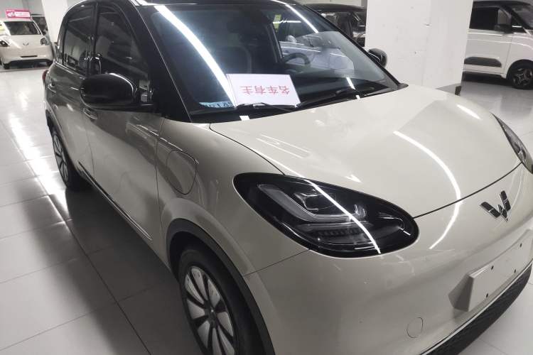Used Wuling Bingo 2023 410 km Lingxi Deluxe Edition