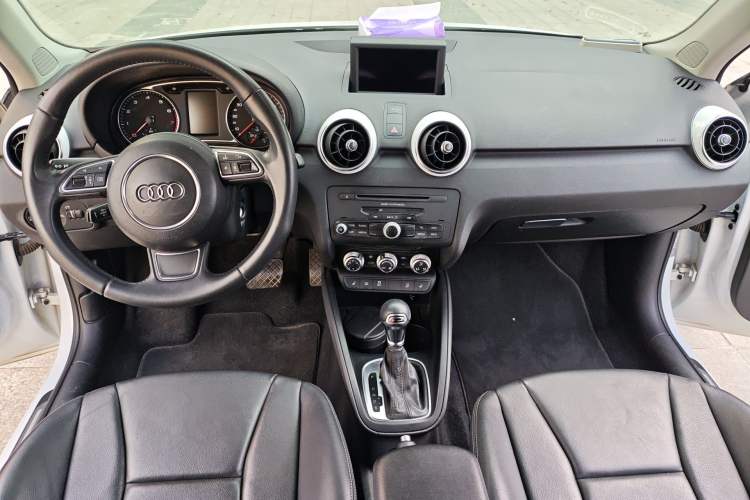 Used Audi A1 2014 30 TFSI Comfort Model