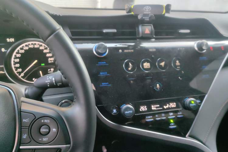 Used Toyota Camry 2019 2.0G Luxury Edition China VI Standard