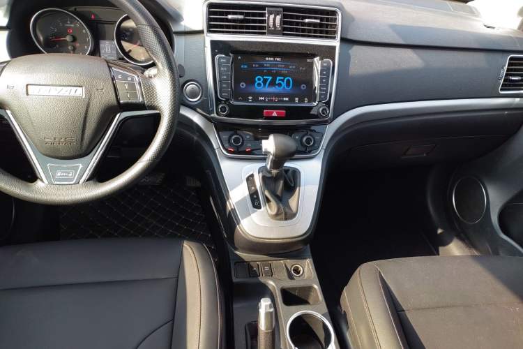 Used Haval M6 2019 1.5T DCT Two-Wheel Drive Value Edition China VI Standard