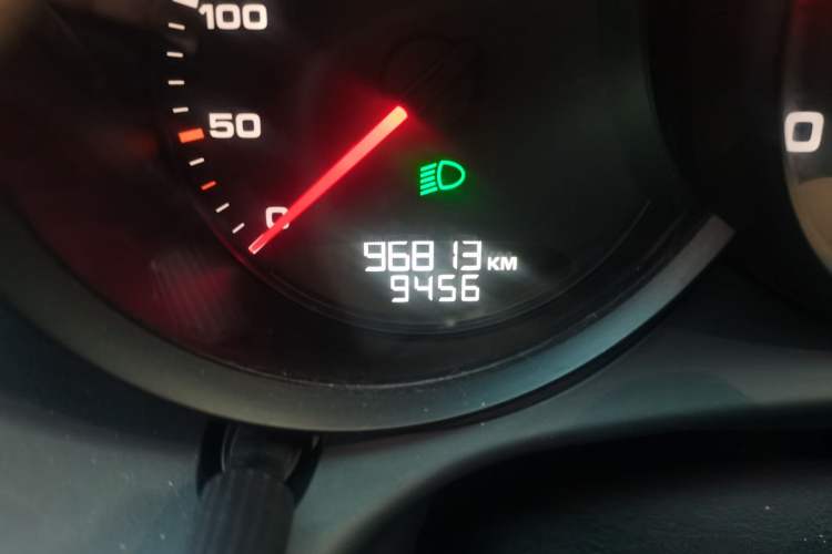 Used Porsche Boxster 2015 Boxster Style Edition 2.7L Odometer Close Up