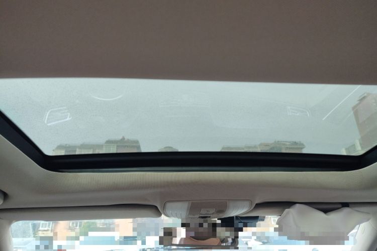 Used Mercedes-Benz E-Class 2015 Facelift E 200 L Sport Edition