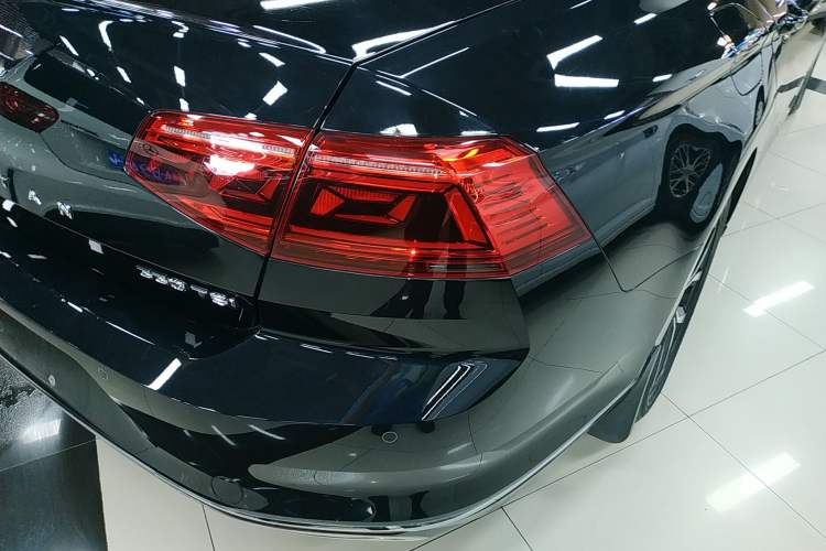 Used Volkswagen Magotan 2020 330TSI DSG Leading Model