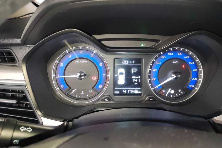 Used Geely Auto Vision X3 2020 1.5L CVT Elite Edition Instrument Cluster