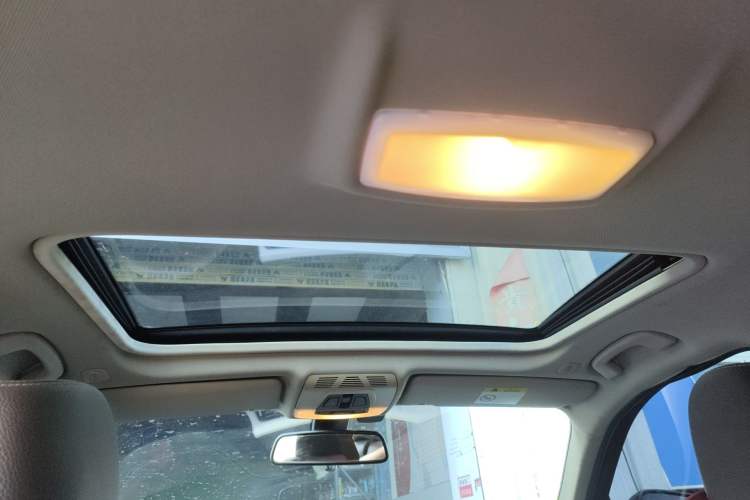 Used BMW 3 Series 2017 318i Fashion Model
