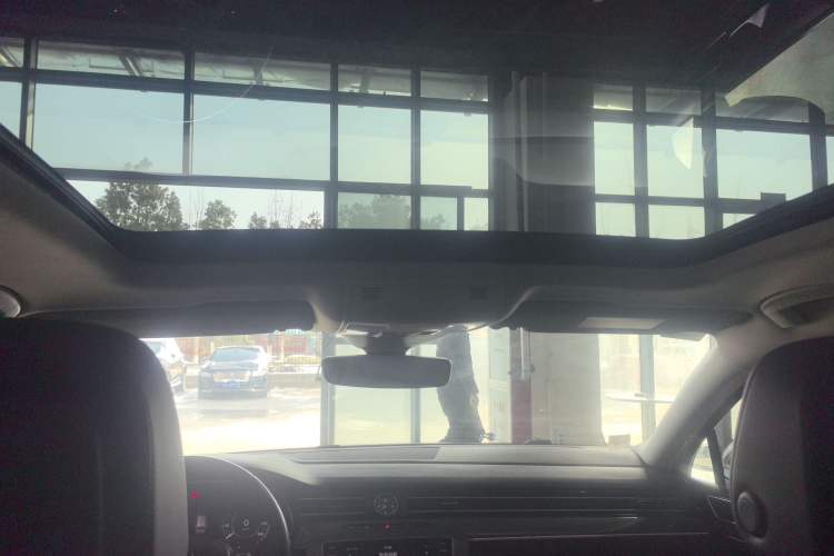 Used Volkswagen Variant 2017 380TSI Four-Wheel Drive Longitudinal Version