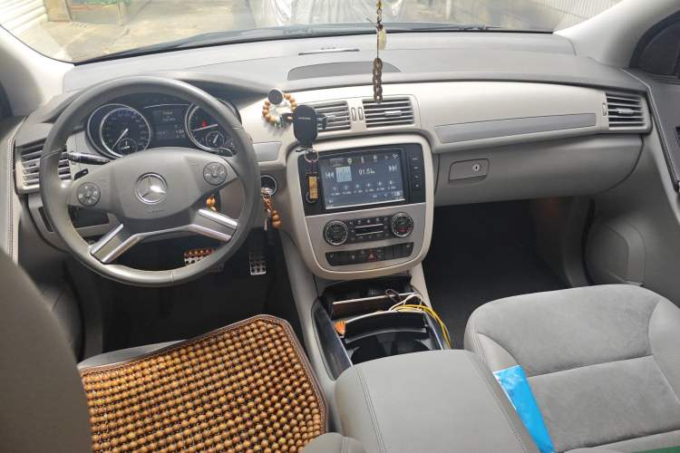 Used Mercedes-Benz R-Class 