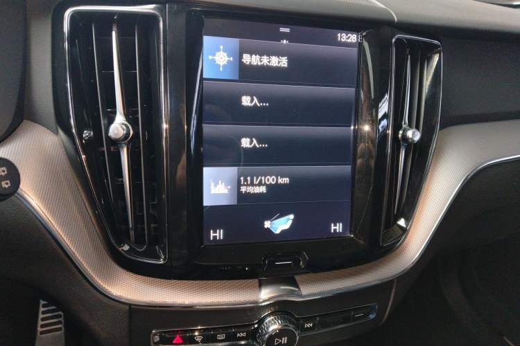 Used Volvo XC60 2018 T5 4x4 Smart & Sporty Edition