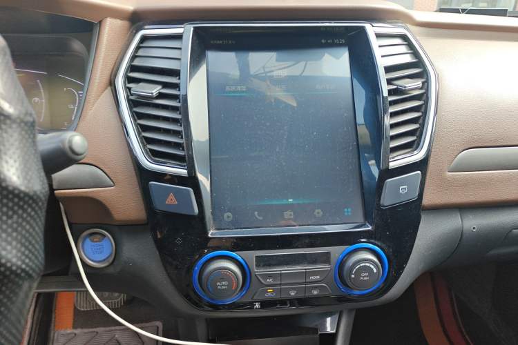 Used Dongfeng Aeolus E70 2020 500 Supreme Edition
