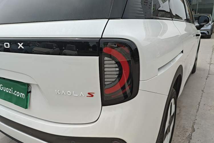 Used ARCFOX Kaola S 2024 AIR Right Rear Taillight