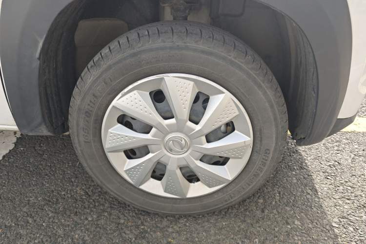 Used Dongfeng NAMMI EX1 2021 Zhi Ling Version Right Front Wheel Hub