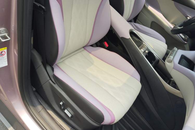 Used BYD Dolphin 2023 420 km Fashion Edition
