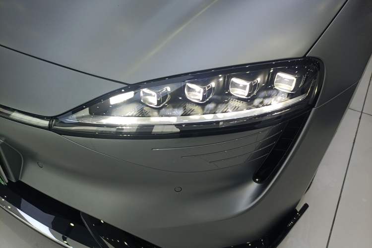 Used Hima Luxeed S7 2024 Max RS Four-Wheel-Drive Performance Edition