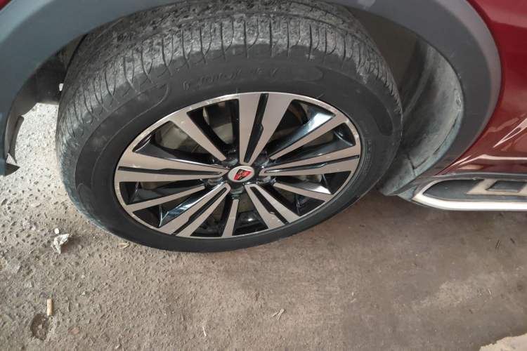 Used Roewe RX5 2019 20T Two-Wheel Drive Automatic 4G Connected Platinum Edition