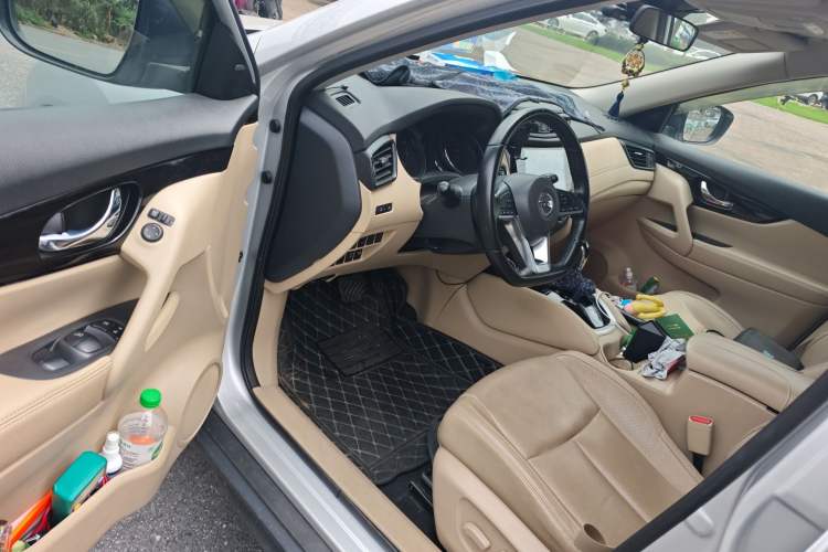 Used Nissan X-Trail 2019 2.0L CVT Smart Connect Comfort Edition 2WD
