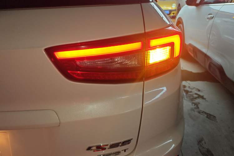 Used CHANGAN CS55 2017 1.5T Manual Colorful Edition
