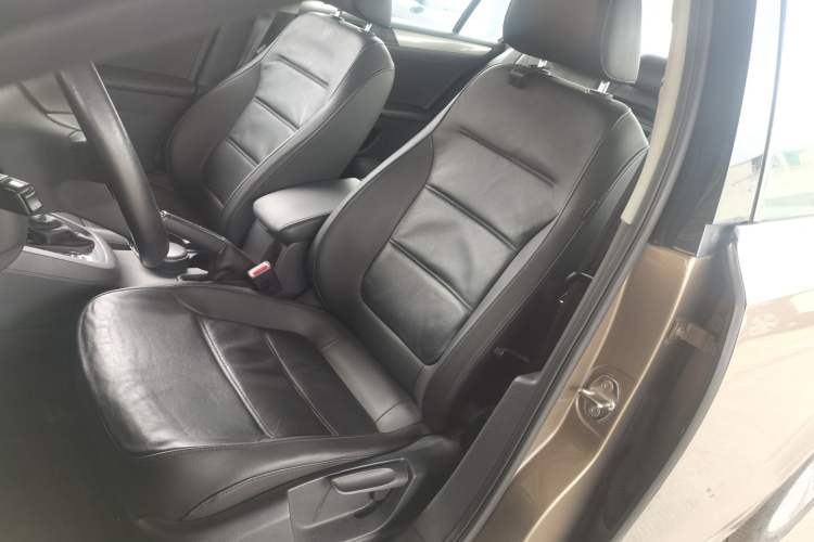 Used Volkswagen Sagitar 2014 1.6L Automatic Comfort Model