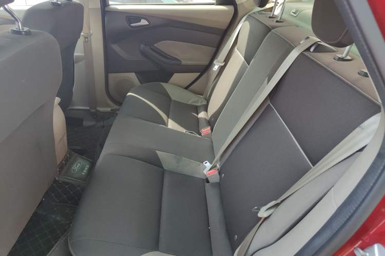 Used Ford Focus 2012 Sedan 1.6L Automatic Comfort Model