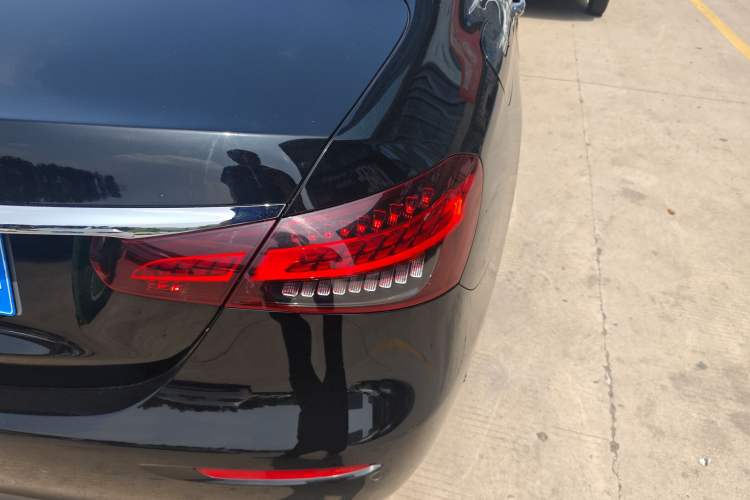 Used Mercedes-Benz E-Class 2021 E 260 L