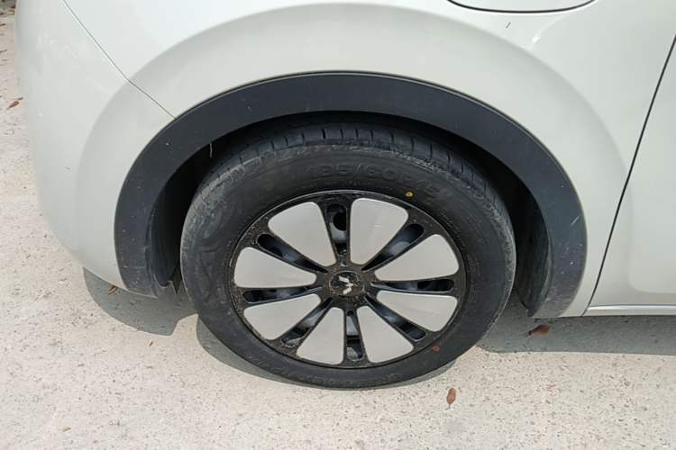 Used Wuling Bingo 2024 333 km Enjoyment Version