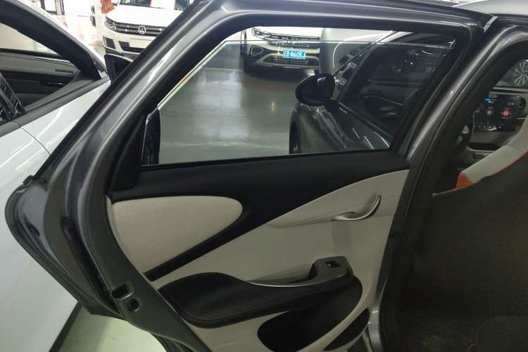 Used BYD Dolphin 2021 405 km Fashion Edition
