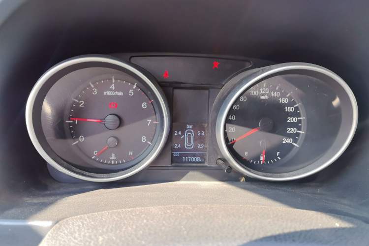 Used Haval H6 2013 Upgraded Model 1.5T Manual Two-Wheel Drive Elite Version