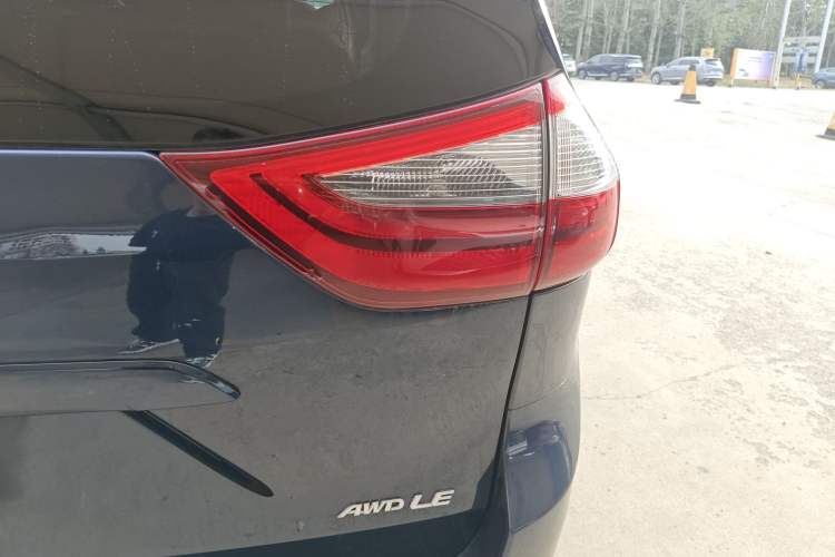 Used Toyota SIENNA 2020 3.5L Two-Wheel Drive XLE Leather Interior 7 Seats Mexico Edition