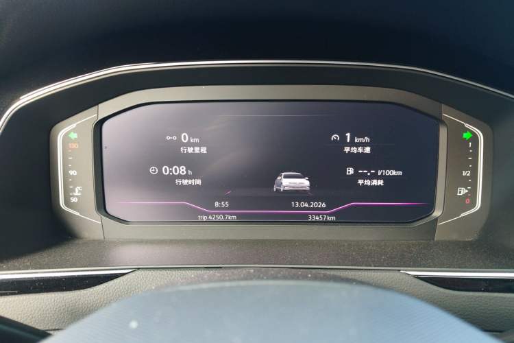 Used Volkswagen Magotan 2025 Revised Version Zhongxiang Edition 330TSI DSG Luxury Trim Instrument Cluster