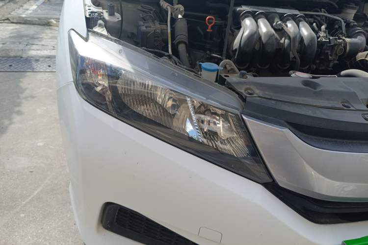 Used Honda City 2017 1.5L CVT Comfort Version Right Front Headlight
