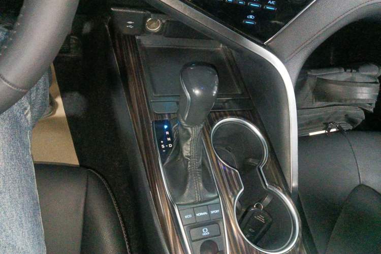 Used Toyota Camry 2019 2.5G Luxury Edition China V Standard