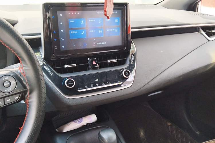 Used Toyota Levin 2021 Dual-Engine 1.8H E-CVT Luxury Edition Audio And AC Panel