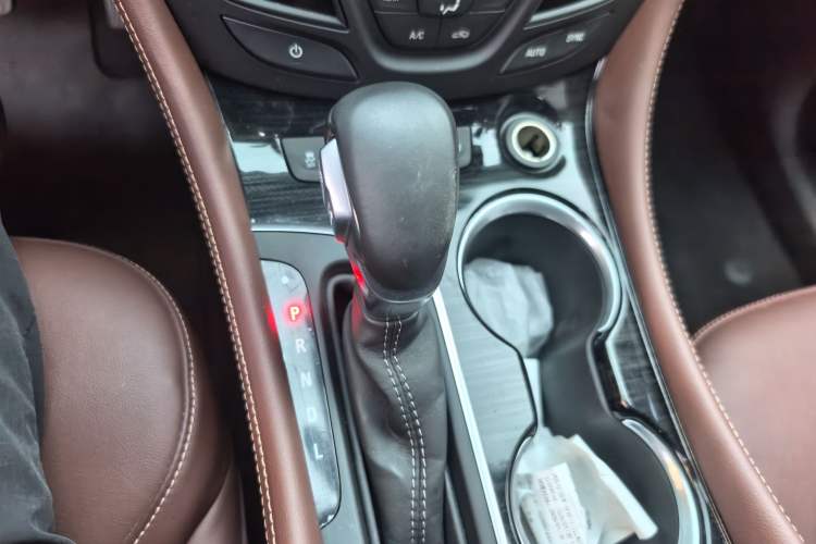 Used Buick Envision 2019 28T Four-Wheel Drive Elite Version China VI Standard
