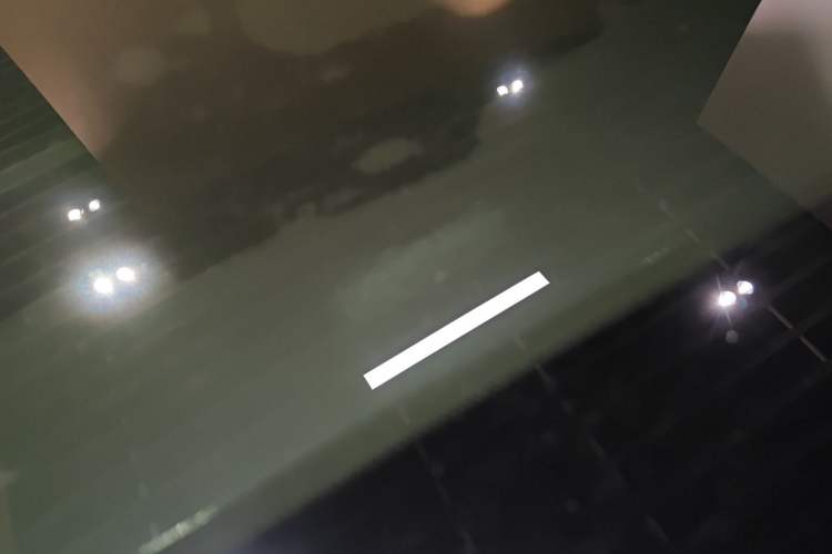 Used Hima Luxeed R7 2024 All-Electric 736 km Ultra Roof