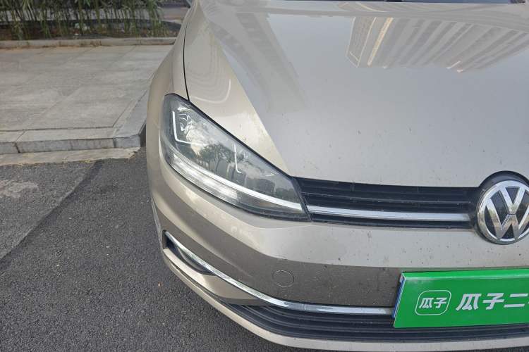 Used Volkswagen Golf 2020 Zhiai Edition 280TSI DSG Comfort Model Right Front Headlight