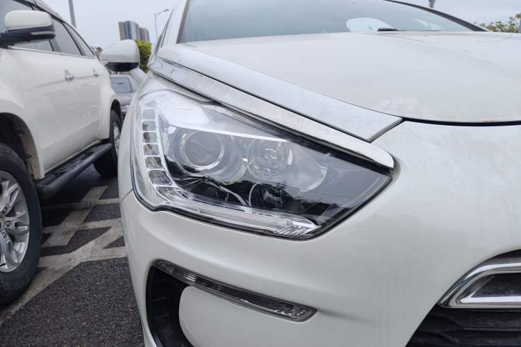 Used DS 5 2014 1.6T Luxury Edition THP160