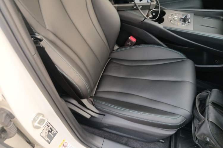 Used BYD Seal 06 New Energy 2025 DM-i Smart Drive 120KM Prestige Model
