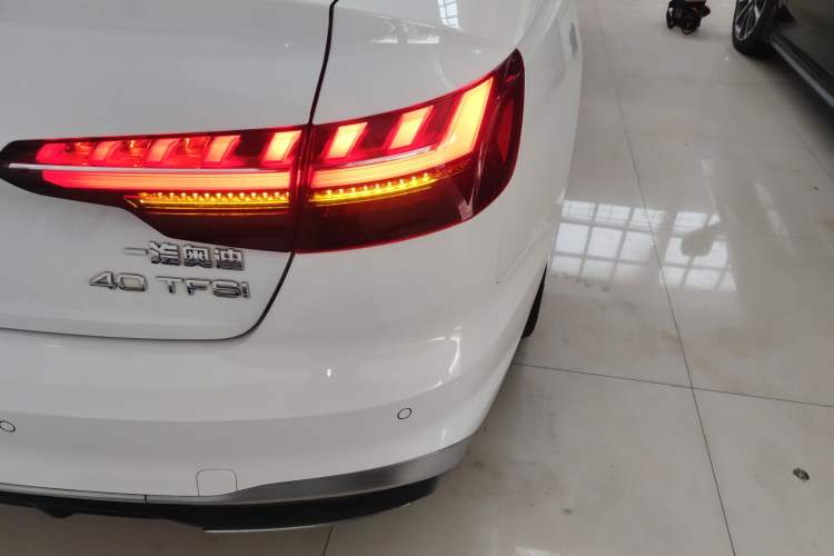 Used Audi A4L 2020 40 TFSI Luxury Dynamic Model