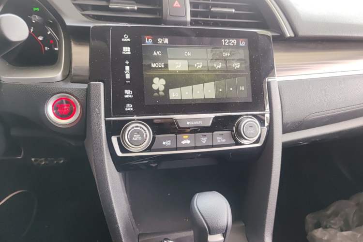 Used Honda Civic 2019 220TURBO CVT Dynamic Edition China VI Emission Standard Audio And AC Panel
