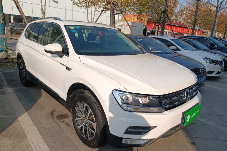 Used Volkswagen Tiguan L 2017 330TSI Automatic Two-Wheel Drive Luxury Edition