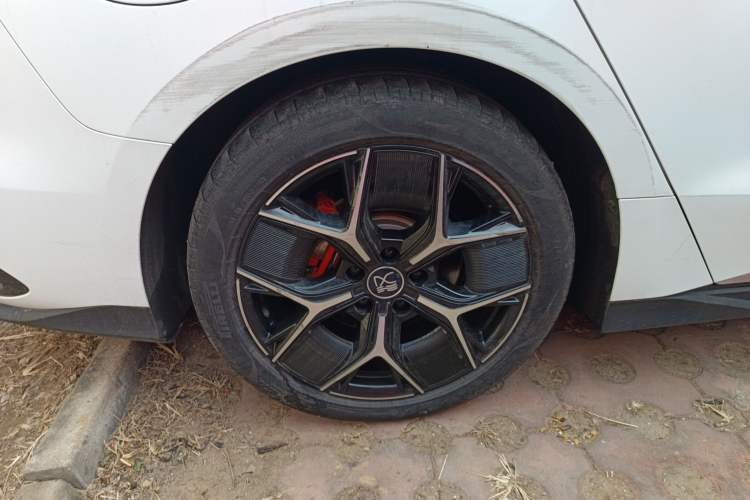 Used BYD Han 2022 EV Genesis Edition 715KM Front-Wheel-Drive Prestige Model