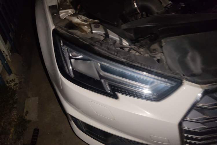 Used Audi A4L 2019 40 TFSI Fashion Edition China VI Emission Standard