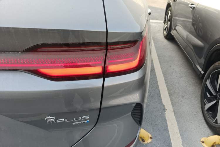 Used BYD Song PLUS New Energy 2025 EV Intelligent Driving Version 520km Premium Model