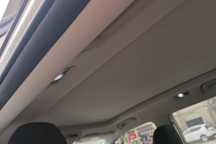 Used Geely Auto Emgrand X7 Sport 2020 1.8TD DCT ZhiZun PRO Headliner