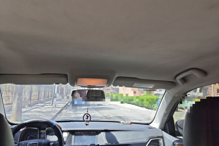 Used Zotye Domy X5 2015 1.5T Manual Luxury Version China IV Standard Headliner