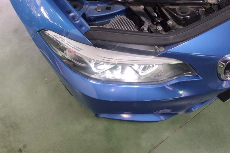 Used BMW 2 Series 2018 225i Convertible Coupe M Sport Edition Exterior 3