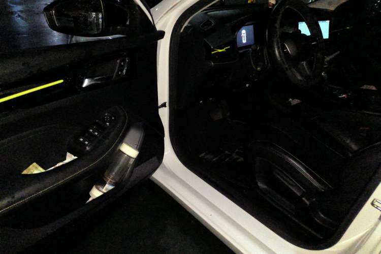 Used Roewe i5 2021 1.5L CVT Diamond Edition