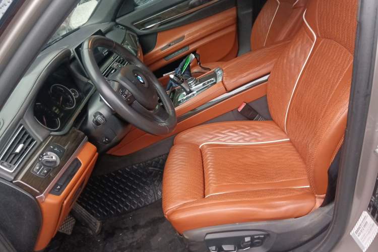 Used BMW 7 Series 2013 740Li Leading Model Left Front Seat