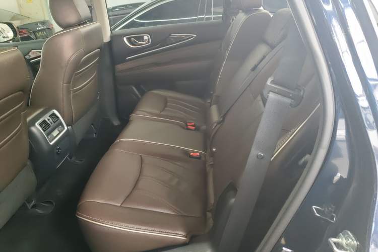 Used Infiniti QX60 2020 2.5 S/C Hybrid Two-Wheel-Drive Excellence Edition