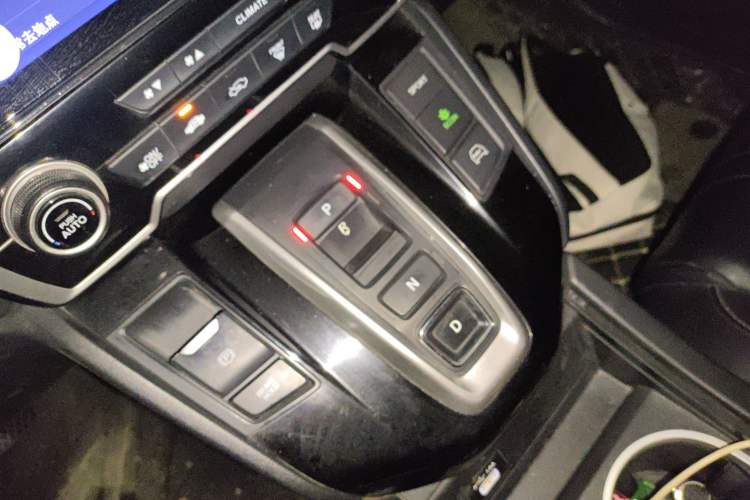 Used Honda Breeze 2021 Rui Hybrid 2.0L 2WD Rui Luxury Edition