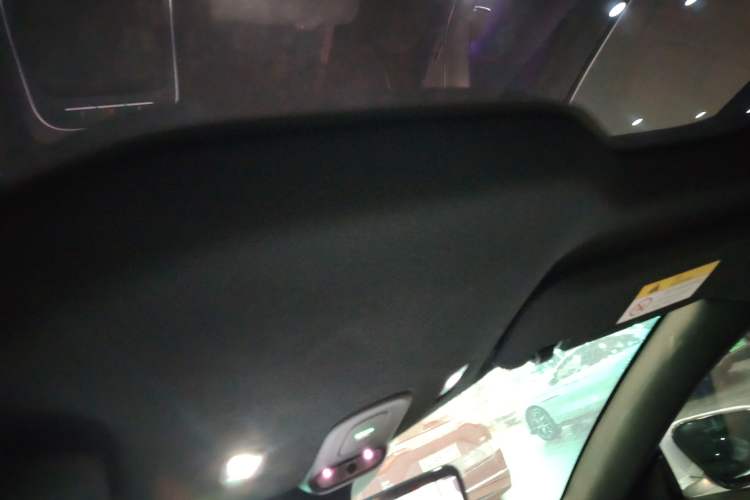 Used Nio ET5T 2025 75 kWh Touring